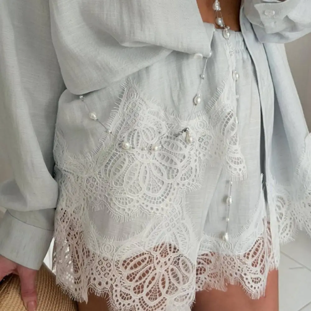 Lace Patchwork Women's Shirt Shorts Suit Solid Color Loose Fit Two Piece Set Full Sleeve High Waist Blouse Shorts Set
Lace Patchwork Women's Shirt Shorts Suit Solid Color Loose Fit Two Piece Set Full Sleeve High Waist Blouse Shorts Set