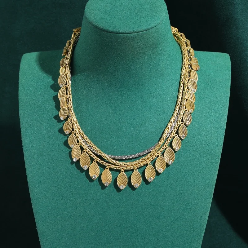 Antique Gold Plated Leaves Layered Vintage Chain Necklace Woman Rhinestone Victorian Charm Party Jewelry Accessories New Brands
Antique Gold Plated Leaves Layered Vintage Chain Necklace Woman Rhinestone Victorian Charm Party Jewelry Accessories New Brands