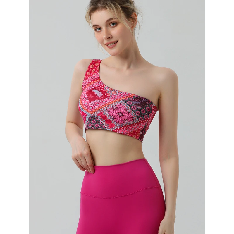 2025 New High Quality Women's Yoga Wear Tight Set with Beautiful Vest Slanted Shoulder Push - up Sports Bra for Fitness and Yoga
2025 New High Quality Women's Yoga Wear Tight Set with Beautiful Vest Slanted Shoulder Push - up Sports Bra for Fitness and Yoga