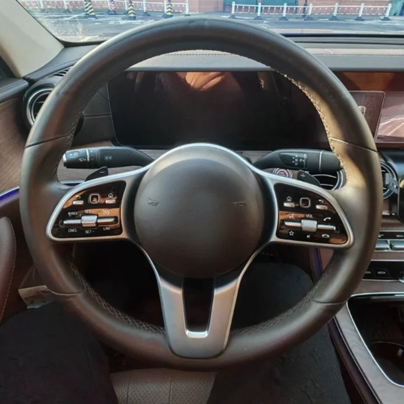 Изготовленный вручную черный чехол на руль из натуральной кожи для Mercedes Benz A-Class W177 B-Class W247 C-Class
Изготовленный вручную черный чехол на руль из натуральной кожи для Mercedes Benz A-Class W177 B-Class W247 C-Class