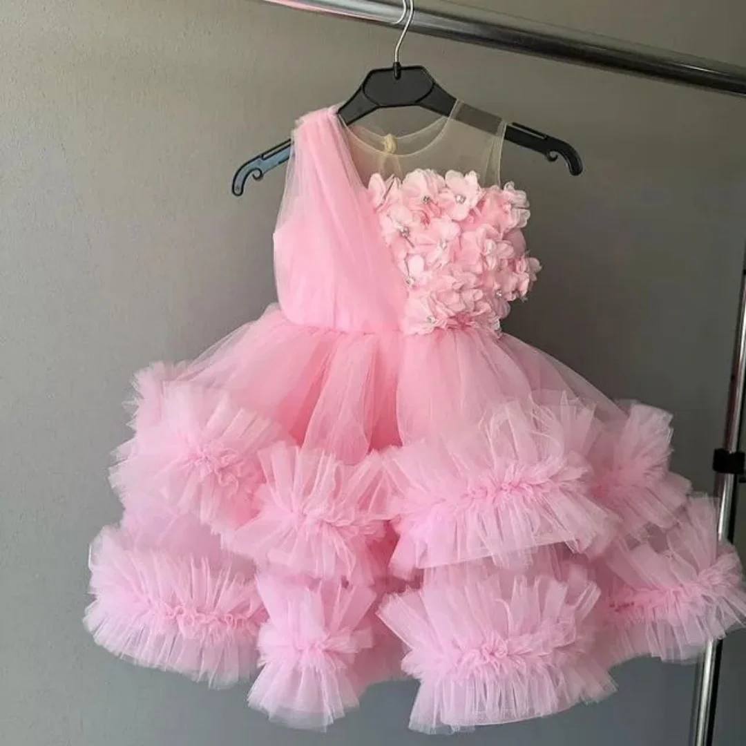 Customized Pink Flower Girl Dress for Wedding Sleeveless Special Floral Occasion Pageant Birthday Photoshoot BirthdayGowns
Customized Pink Flower Girl Dress for Wedding Sleeveless Special Floral Occasion Pageant Birthday Photoshoot BirthdayGowns