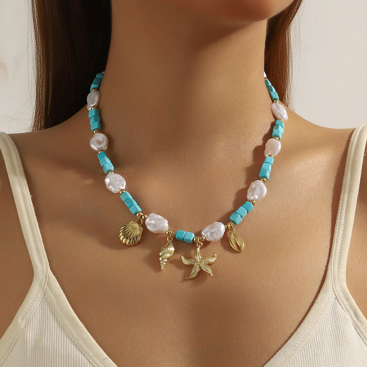 Turquoise Necklace for Women Ocean Style Jewelry Seashell Coral Pendant Sea Star Necklace
Turquoise Necklace for Women Ocean Style Jewelry Seashell Coral Pendant Sea Star Necklace