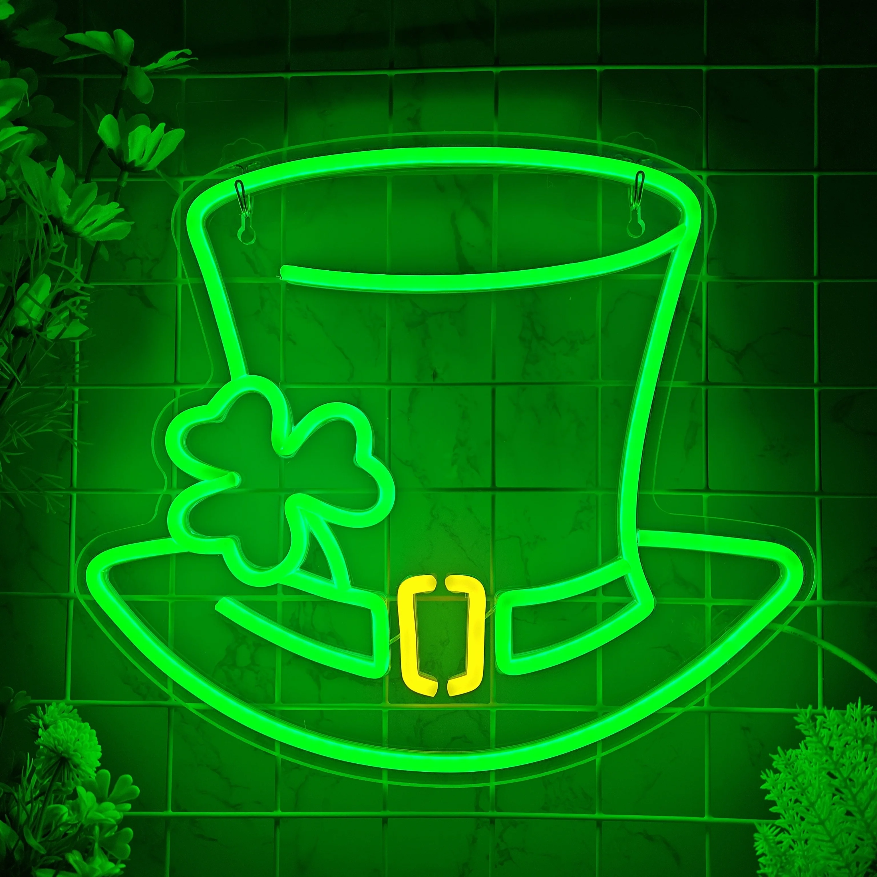 Светодиодный светильник Lucky Clover Hat Неоновая вывеска для декора стен Подходит для комнаты Сад Человек Пещера Домашний бар День Святого Патрика Декор для вечеринки USB
Светодиодный светильник Lucky Clover Hat Неоновая вывеска для декора стен Подходит для комнаты Сад Человек Пещера Домашний бар День Святого Патрика Декор для вечеринки USB