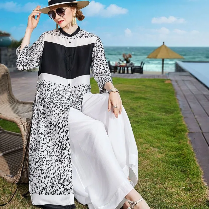 Fashion Women's Long Thin Shirts Spring Summer 2026 New Long Cardigan Silk Shirt Coat Top Female Summer Sun Protection Clothing
Fashion Women's Long Thin Shirts Spring Summer 2026 New Long Cardigan Silk Shirt Coat Top Female Summer Sun Protection Clothing