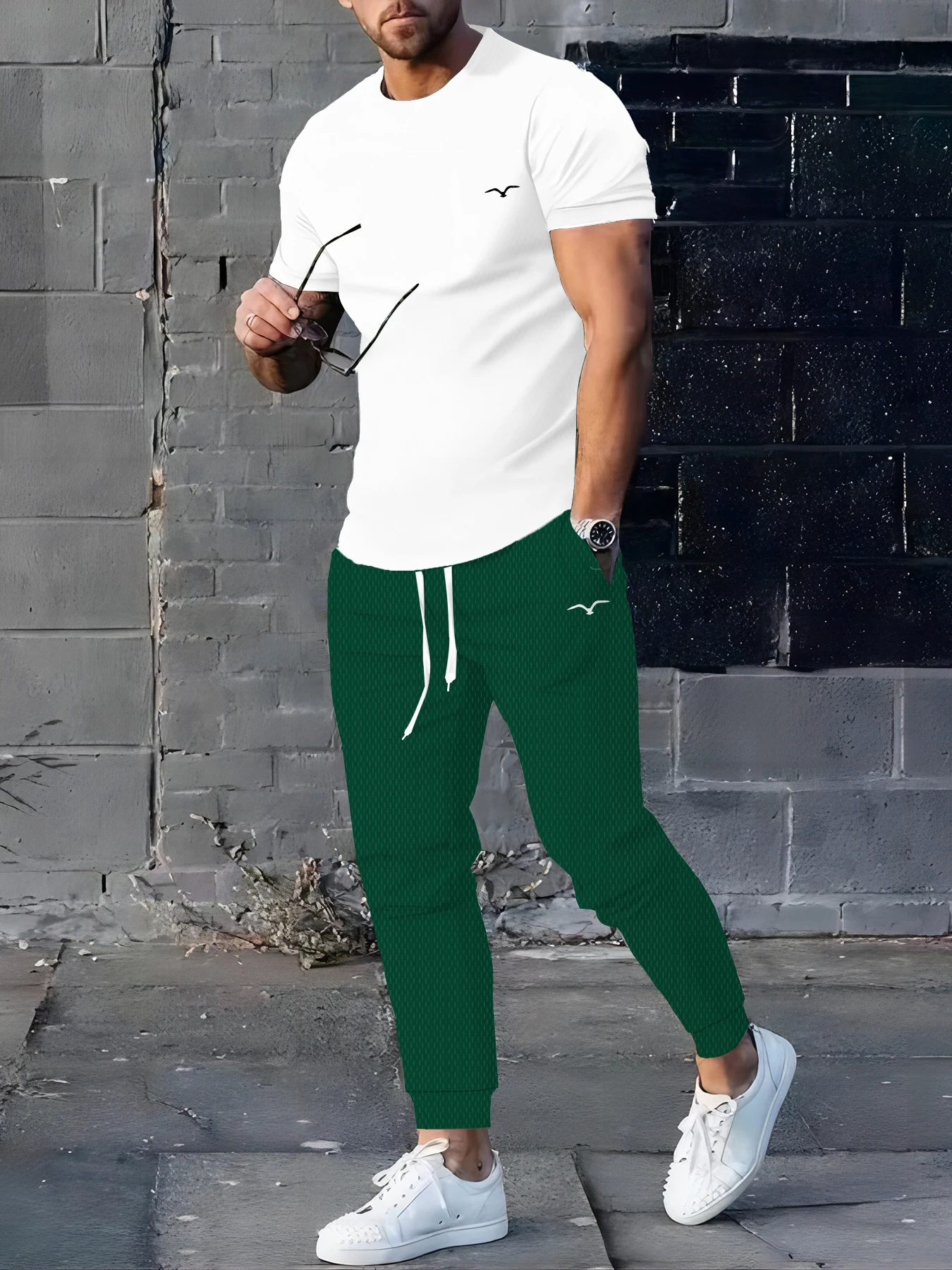 Hot men's set for Summer Letter print outdoor Casual red and black patchwork men's wear
Hot men's set for Summer Letter print outdoor Casual red and black patchwork men's wear