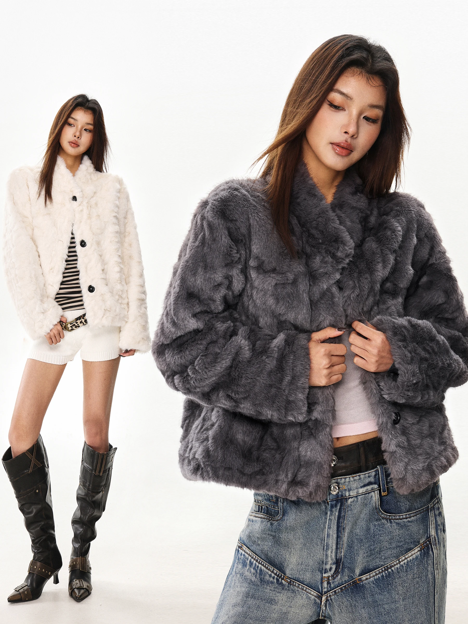 White Lamb Fur Collar Short Jacket Women's Winter Casual All-In-One Warm Top Stand Collar Plush Outerwear Loose Fit Long Sleeve
White Lamb Fur Collar Short Jacket Women's Winter Casual All-In-One Warm Top Stand Collar Plush Outerwear Loose Fit Long Sleeve