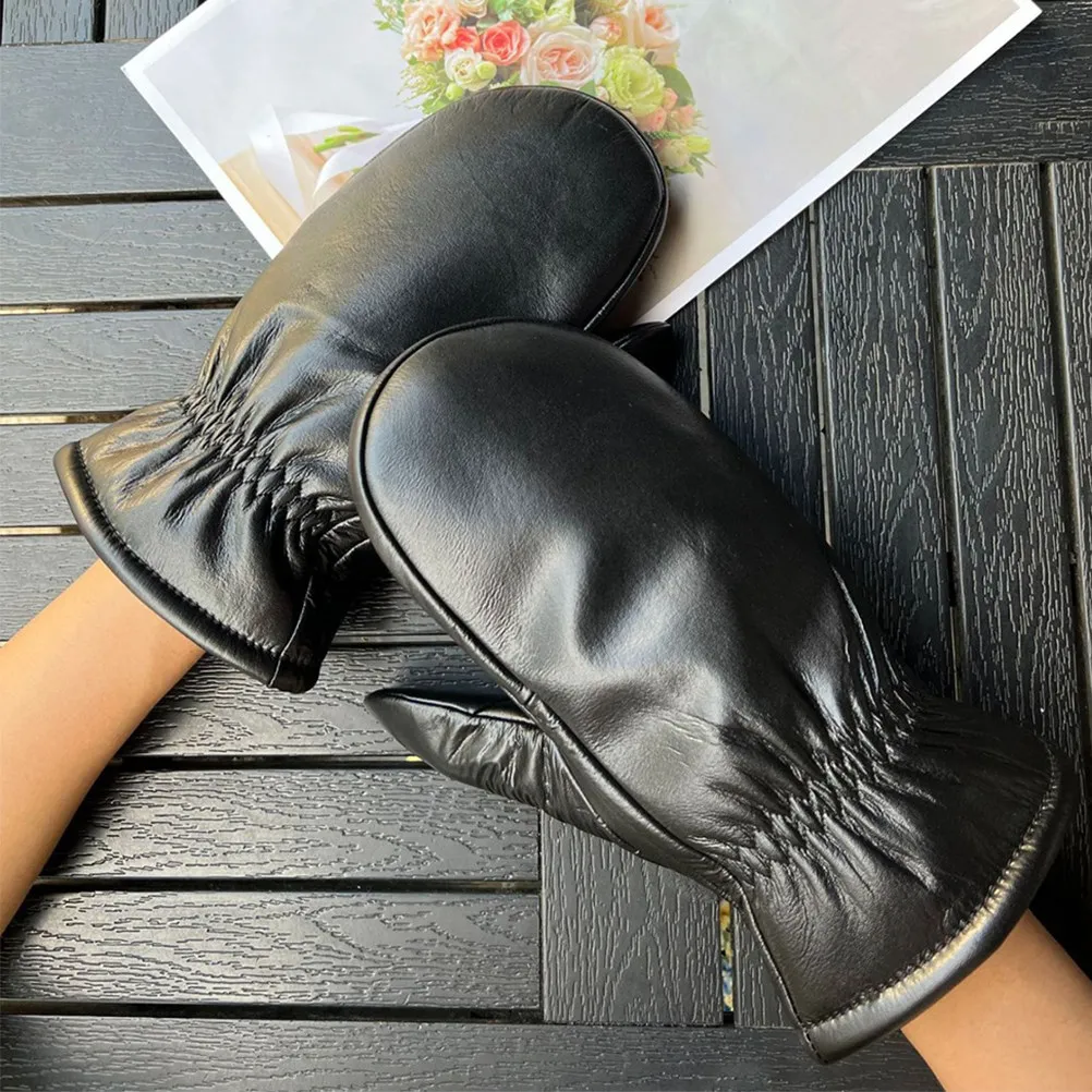 Пара перчаток-варежек из овчины с утолщенной шерстяной подкладкой, теплые зимние перчатки для активного отдыха, мужские перчатки-варежки
Пара перчаток-варежек из овчины с утолщенной шерстяной подкладкой, теплые зимние перчатки для активного отдыха, мужские перчатки-варежки