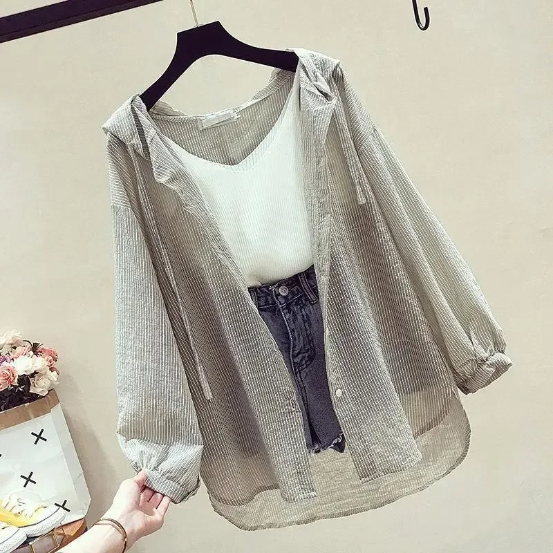 Sunscreen Clothing Women's Loose Mid-length Button Shirts Summer New Thin Breathable Long Sleeve Hooded Coat Outdoor Sports Tops
Sunscreen Clothing Women's Loose Mid-length Button Shirts Summer New Thin Breathable Long Sleeve Hooded Coat Outdoor Sports Tops