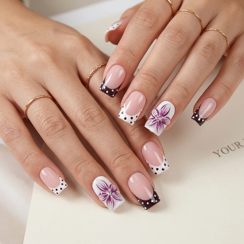 Handmade Dot French Tip Nails 10Pcs Press On Nails with Purple Flower Design Glossy Short Square Y2K Cute Fake Nails for Women
Handmade Dot French Tip Nails 10Pcs Press On Nails with Purple Flower Design Glossy Short Square Y2K Cute Fake Nails for Women