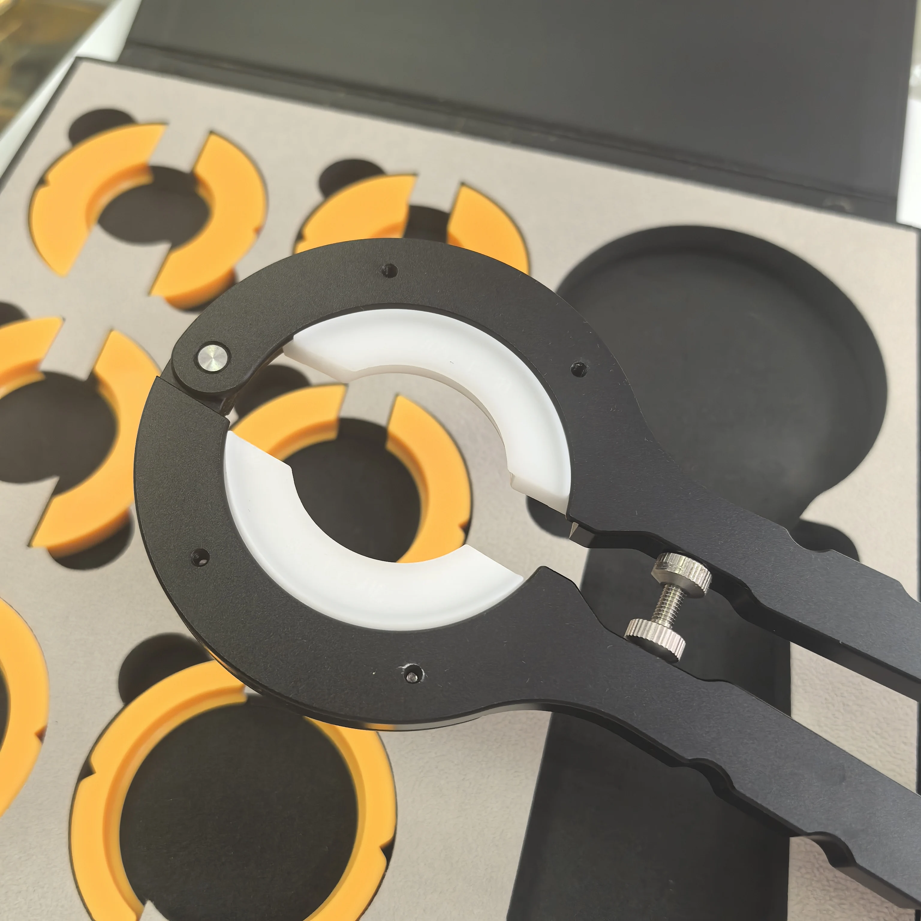 Watch Open Outer Ring Tool Disassembly Watch Front Ring Watchmaker Repair Watch Tool Set
Watch Open Outer Ring Tool Disassembly Watch Front Ring Watchmaker Repair Watch Tool Set