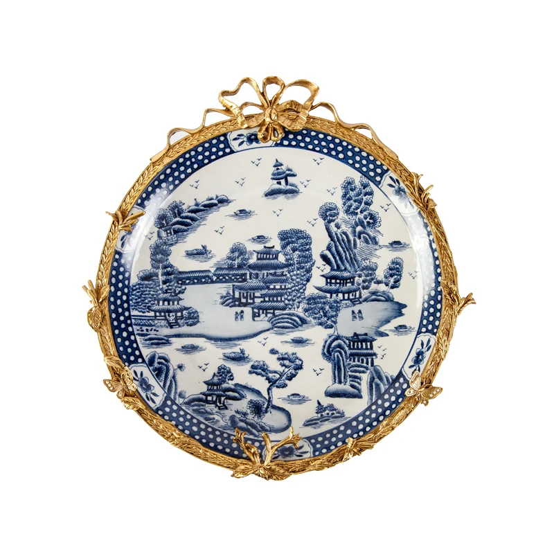 Luxury & classic european style ormolu mounted wall decor blue and white decorative hanging plate
Luxury & classic european style ormolu mounted wall decor blue and white decorative hanging plate