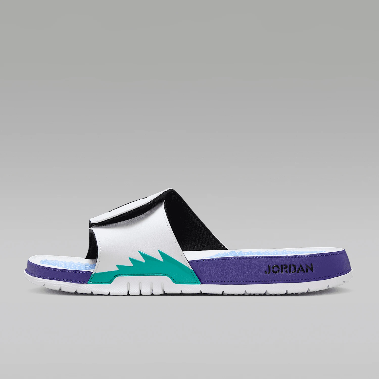 Nike Official Genuine JORDAN Men's Lightweight and Breathable Slip-On Sandals 555501-103
Nike Official Genuine JORDAN Men's Lightweight and Breathable Slip-On Sandals 555501-103