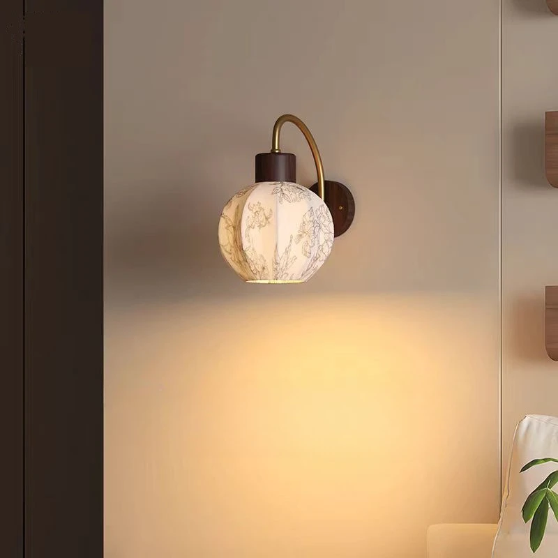 Welcome to the flowers, medieval style, bedroom bedside wall lamp, retro art atmosphere, living room background wall lamp
Welcome to the flowers, medieval style, bedroom bedside wall lamp, retro art atmosphere, living room background wall lamp