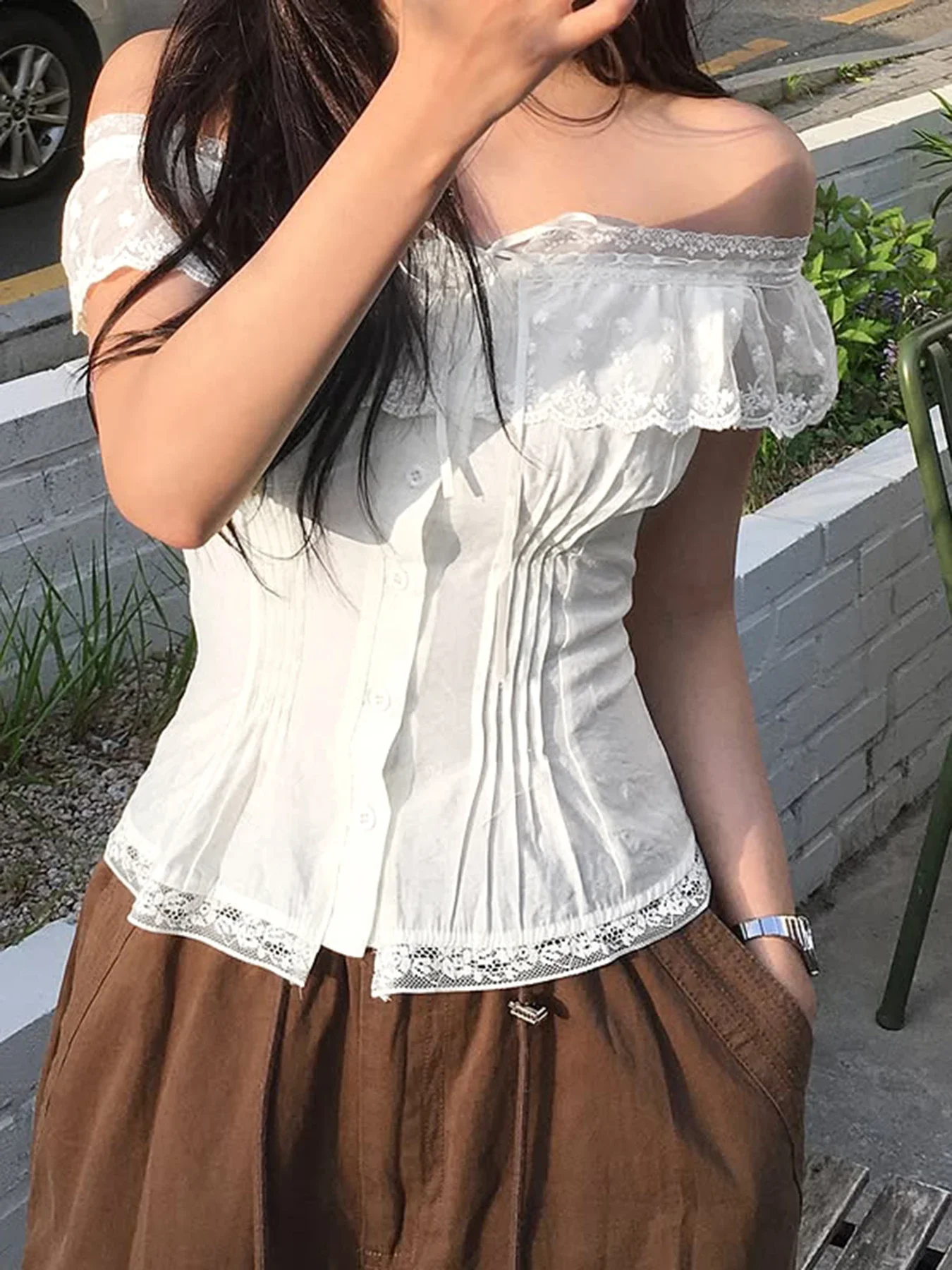 FDEY Fashion Lace Spliced Slim Fit Slash Neck T-Shirts Ruched Sweet Style Solid Chic Cute Design Women Blouses
FDEY Fashion Lace Spliced Slim Fit Slash Neck T-Shirts Ruched Sweet Style Solid Chic Cute Design Women Blouses