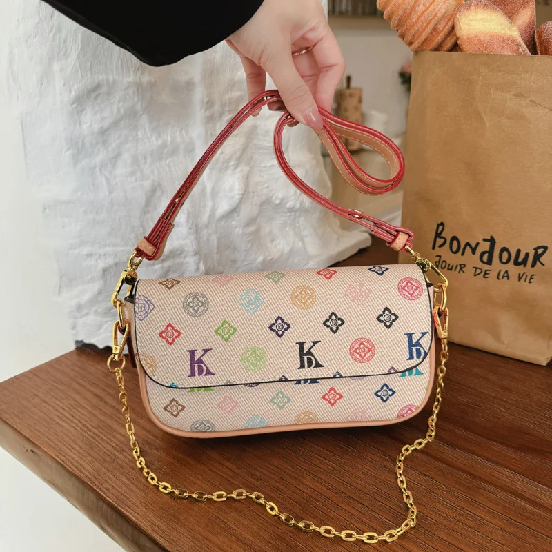 Fashionable Women Satchel Bag with Letter Logo - Commuter Shoulder Bag & Stylish Diaper Bag - Trendy Practical Handbag
Fashionable Women Satchel Bag with Letter Logo - Commuter Shoulder Bag & Stylish Diaper Bag - Trendy Practical Handbag