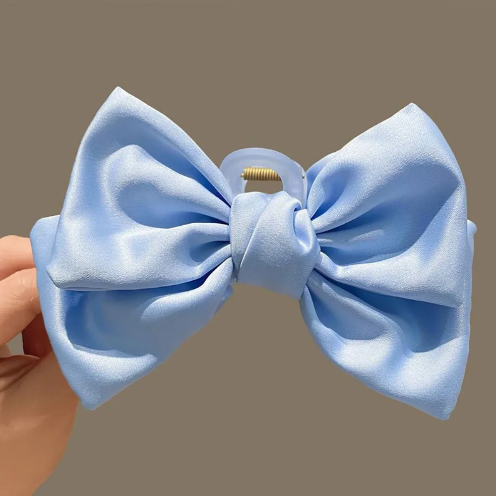 Новая акриловая заколка для волос с бантом, однотонная тканевая атласная заколка для волос, корейская версия, аксессуары для волос для женщин
Новая акриловая заколка для волос с бантом, однотонная тканевая атласная заколка для волос, корейская версия, аксессуары для волос для женщин