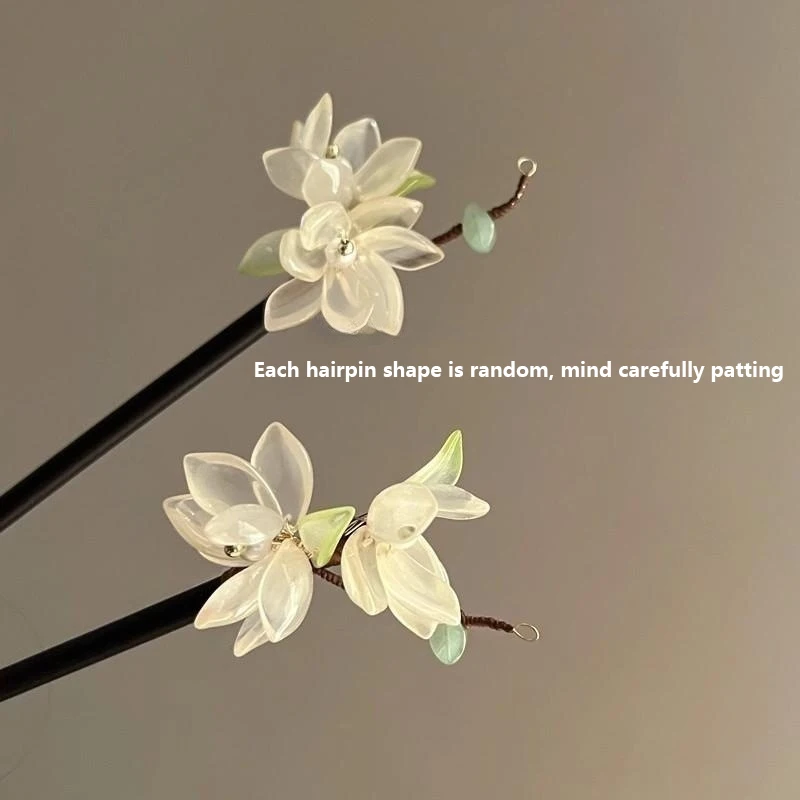 Chinese Style Vintage Wooden Hair Stick Step Shake Tassel Magnolia Flower Hairpin For Women Girls Ancient Hanfu Hair Accessories
Chinese Style Vintage Wooden Hair Stick Step Shake Tassel Magnolia Flower Hairpin For Women Girls Ancient Hanfu Hair Accessories