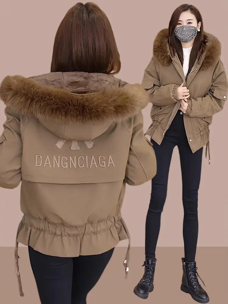 Parkas Outdoor Womens Autumn Matte Adjustable Feminina Leisure Waistband Full Wadding Standneck Double-Layer Solid Splice Trendy
Parkas Outdoor Womens Autumn Matte Adjustable Feminina Leisure Waistband Full Wadding Standneck Double-Layer Solid Splice Trendy