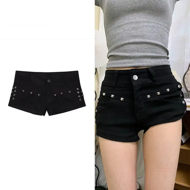 Summer 2025 High Waist Elastic Denim Shorts Women's plus Size Sexy Hot Pants Commute Style Low Waist Korean Version
Summer 2025 High Waist Elastic Denim Shorts Women's plus Size Sexy Hot Pants Commute Style Low Waist Korean Version