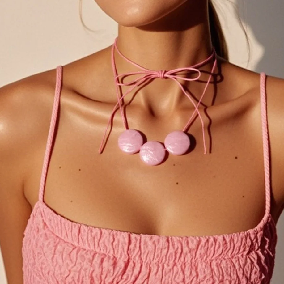 DIY accessories European and American fashion simple cotton rope necklace creative geometric personality candy color round cake
DIY accessories European and American fashion simple cotton rope necklace creative geometric personality candy color round cake