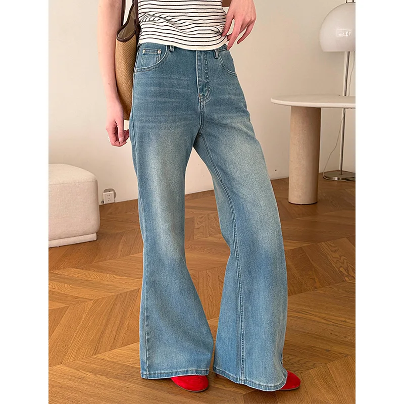 Korean design women's jeans, classic slightly spicy retro loose and slimming washed jeans 2025 new style
Korean design women's jeans, classic slightly spicy retro loose and slimming washed jeans 2025 new style