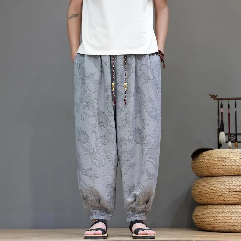 Men's New Chinese Style Dragon Print Harem Pants Summer Loose Elastic Waist Drawstring Casual Trousers Plus Size Lantern Pants
Men's New Chinese Style Dragon Print Harem Pants Summer Loose Elastic Waist Drawstring Casual Trousers Plus Size Lantern Pants
