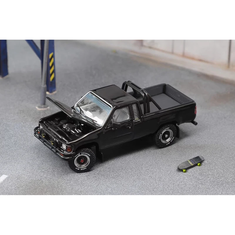 GCD Diecast 1:64 Scale 1985 Hilux 4th Generation (N50) SR5 Version Alloy Car Model Static Display Collectibles Boy Holiday Gift
GCD Diecast 1:64 Scale 1985 Hilux 4th Generation (N50) SR5 Version Alloy Car Model Static Display Collectibles Boy Holiday Gift