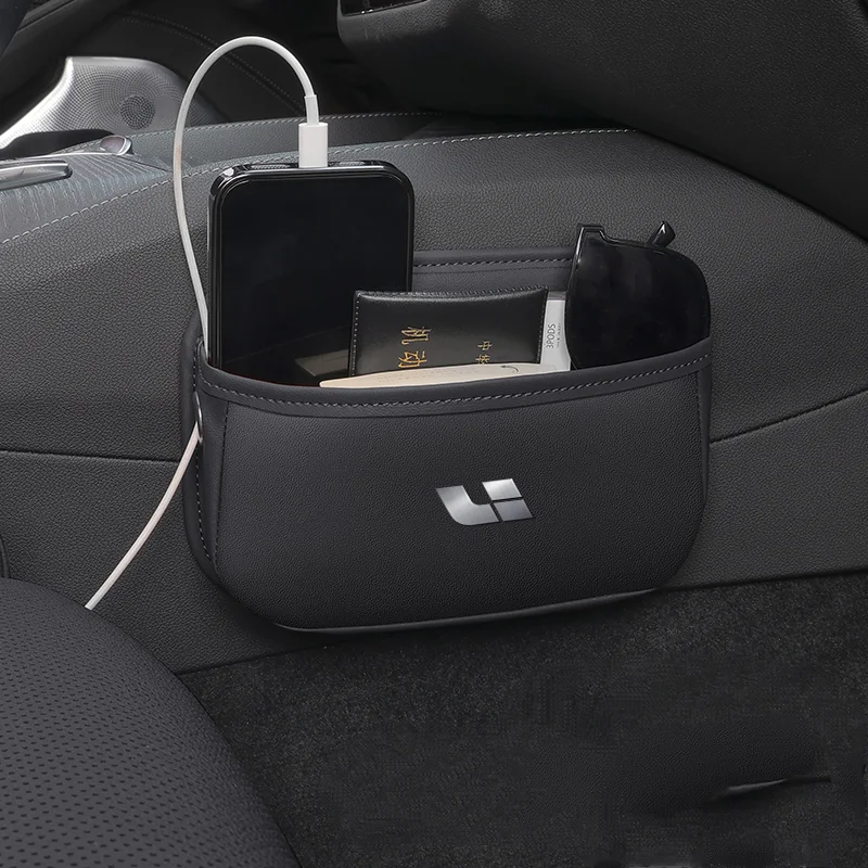 LIXIANG L7/L8/L9 2020-2023 Mobile phone charging rack storage hanging bag adhesive storage box storage box
LIXIANG L7/L8/L9 2020-2023 Mobile phone charging rack storage hanging bag adhesive storage box storage box