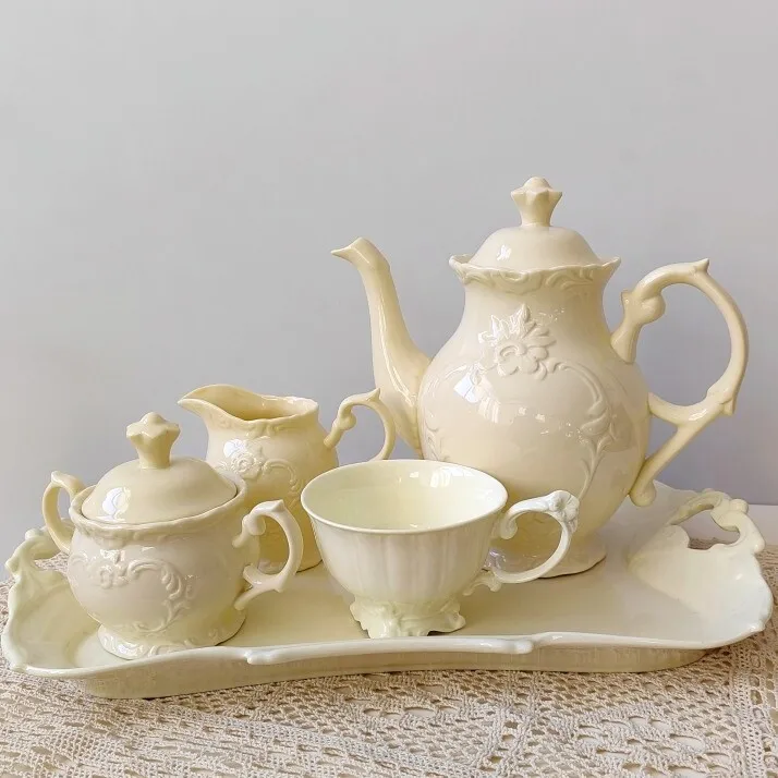 LMM retro wind relief sugar pot cup rich milk yellow milk pot garden teapot afternoon teacup
LMM retro wind relief sugar pot cup rich milk yellow milk pot garden teapot afternoon teacup
