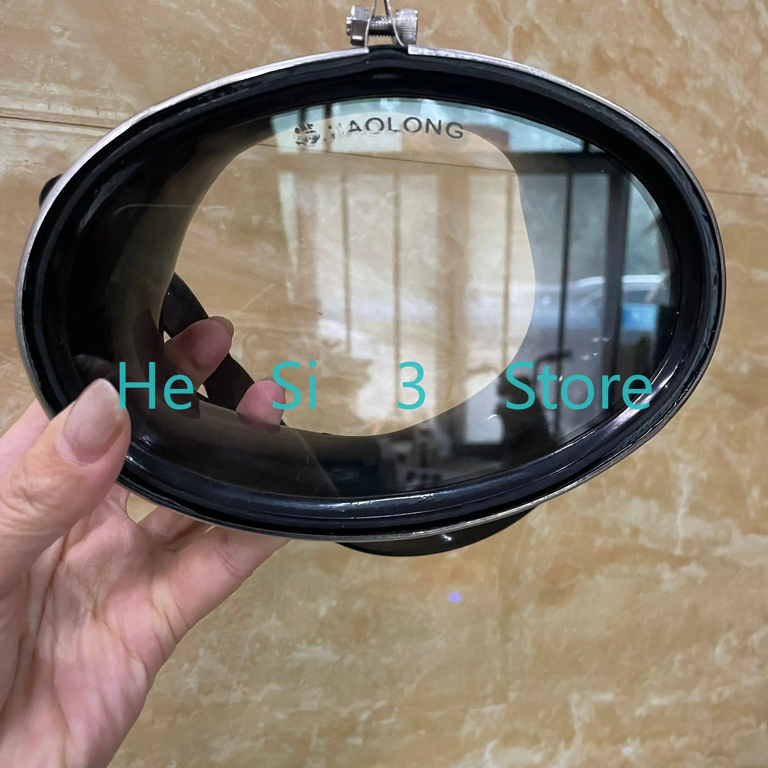 Diving goggles, waterproof tempered glass rubber + glue diving goggles, pig nose mask
Diving goggles, waterproof tempered glass rubber + glue diving goggles, pig nose mask