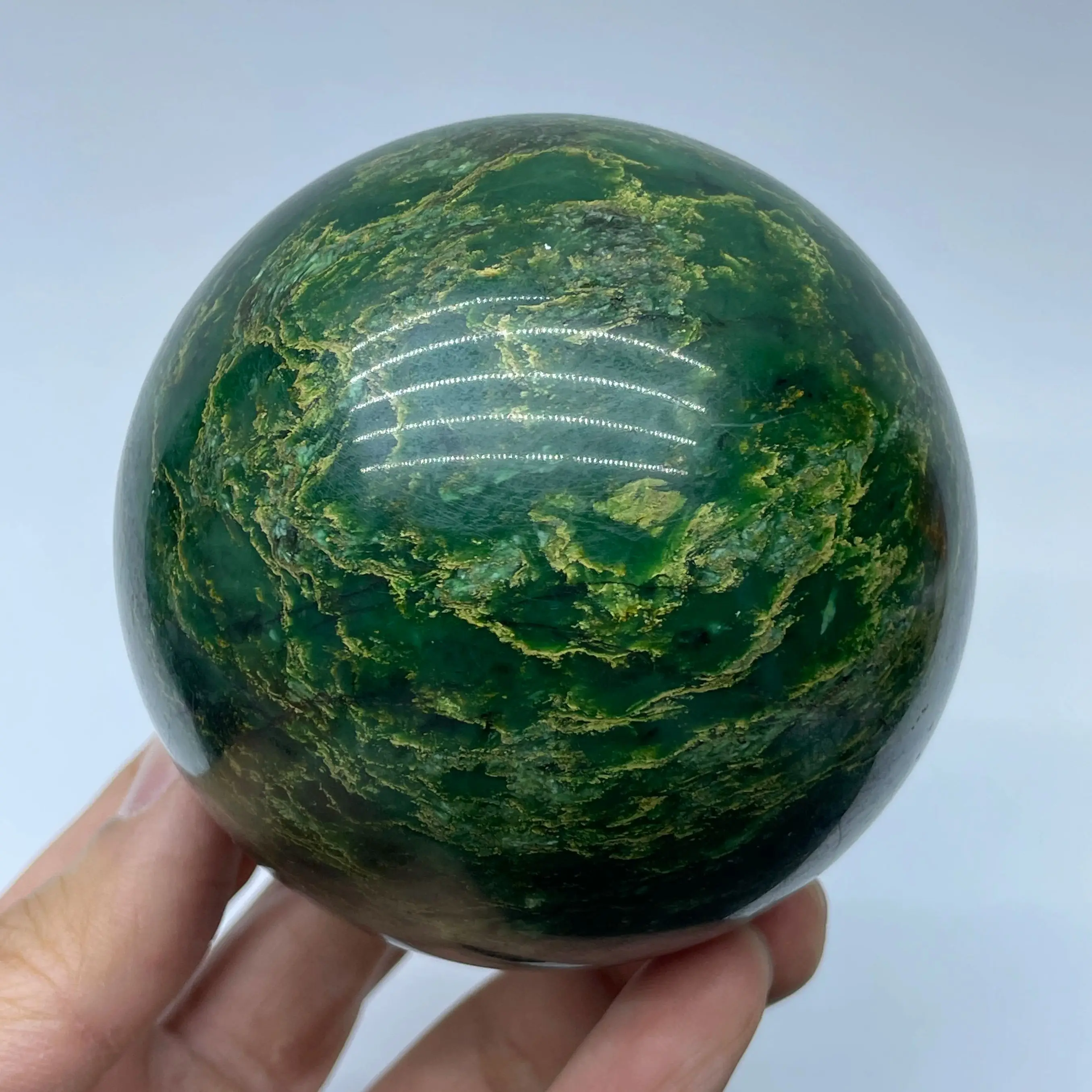Natural Stone Emerald Crystal Ball Polished Quartz Sphere Home Decoration Gift Reiki Healing
Natural Stone Emerald Crystal Ball Polished Quartz Sphere Home Decoration Gift Reiki Healing