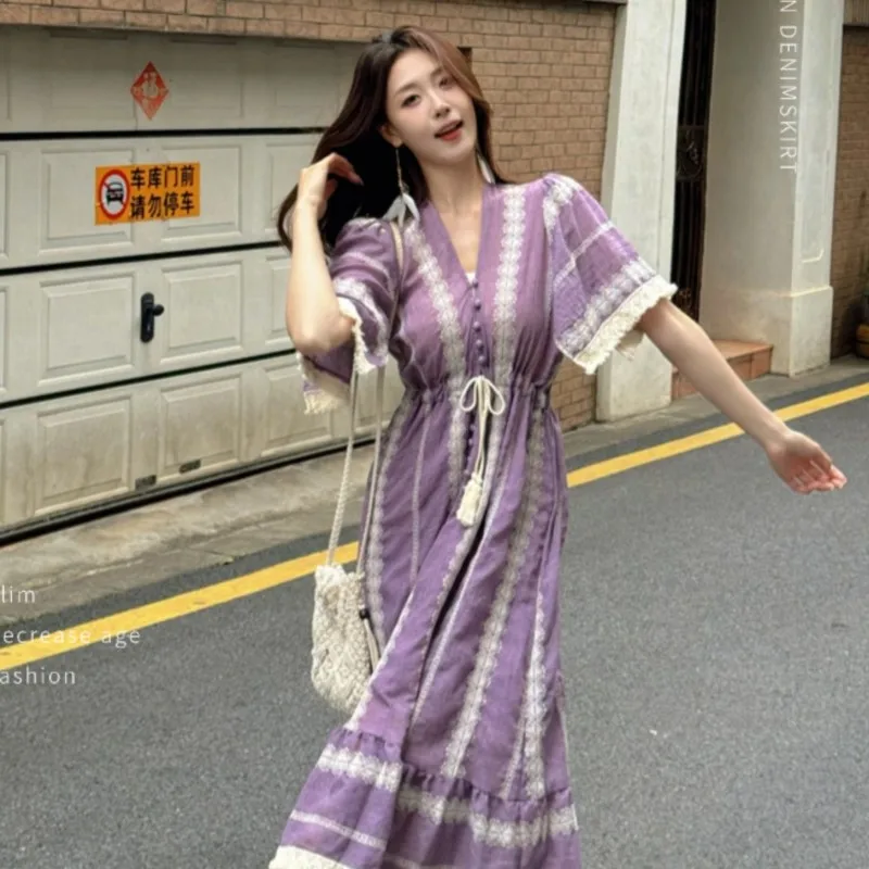 2025 New Seaside Holiday Style Bohemian Embroidered Dress Women Summer Tassel Waist Casual Beach Dress Female Vestidos
2025 New Seaside Holiday Style Bohemian Embroidered Dress Women Summer Tassel Waist Casual Beach Dress Female Vestidos