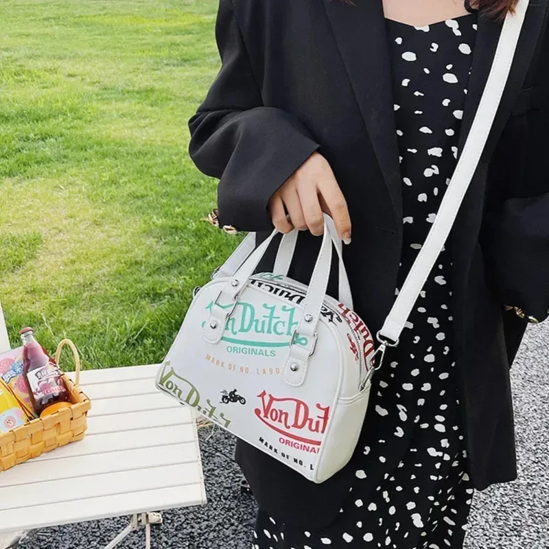 2026 женская модная индивидуальная сумка через плечо для покупок, кошельки с граффити, сумка для мамы, граффити, искусственная кожа, сумка через плечо с ракушками
2026 женская модная индивидуальная сумка через плечо для покупок, кошельки с граффити, сумка для мамы, граффити, искусственная кожа, сумка через плечо с ракушками