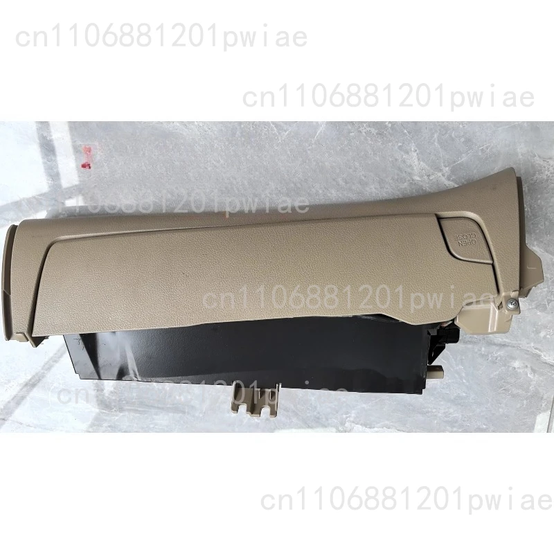 Suitable for RAV4 passenger storage box 09-12 years beige, black
Suitable for RAV4 passenger storage box 09-12 years beige, black