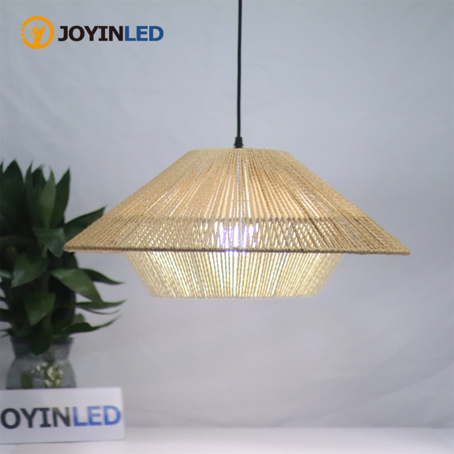 Подвесной светильник JOYINLED в стиле бохо из ротанга, 50 см, с бумажным шнуром, светодиодная люстра E27, плетеная подвесная лампа для спальни, кухонного острова, гостиной
Подвесной светильник JOYINLED в стиле бохо из ротанга, 50 см, с бумажным шнуром, светодиодная люстра E27, плетеная подвесная лампа для спальни, кухонного острова, гостиной