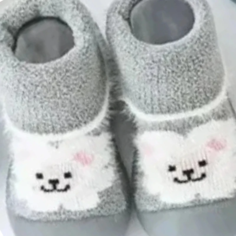 Boys and Girls Cartoon Shoes Winter Thickened Warm Toddler Shoes Baby Soft Bottom Indoor Children's Floor Shoes
Boys and Girls Cartoon Shoes Winter Thickened Warm Toddler Shoes Baby Soft Bottom Indoor Children's Floor Shoes