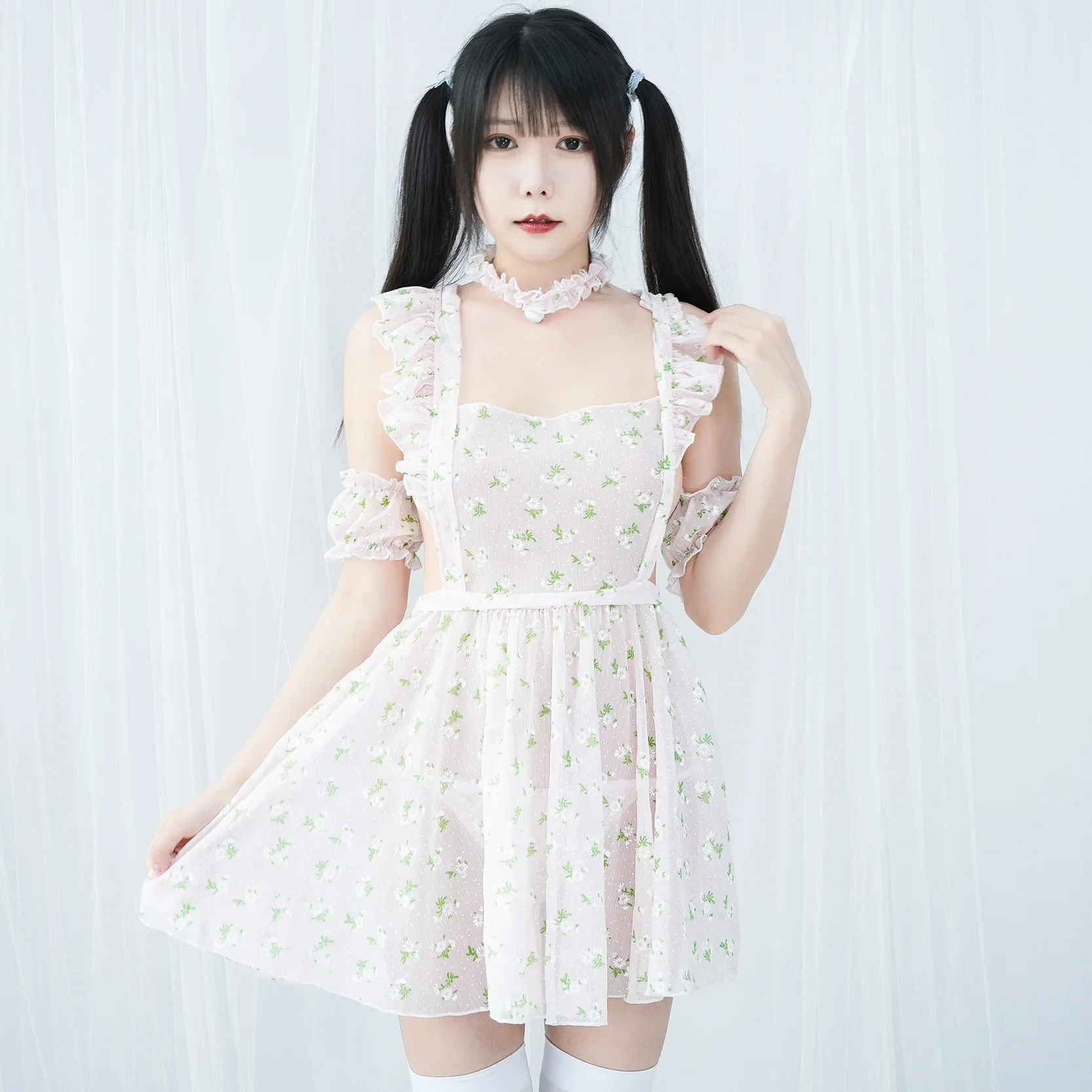 Pure Girl Floral Dress Apron Maid Unifrom Women Anime Nightdress Outfits Cosplay Costumes
Pure Girl Floral Dress Apron Maid Unifrom Women Anime Nightdress Outfits Cosplay Costumes
