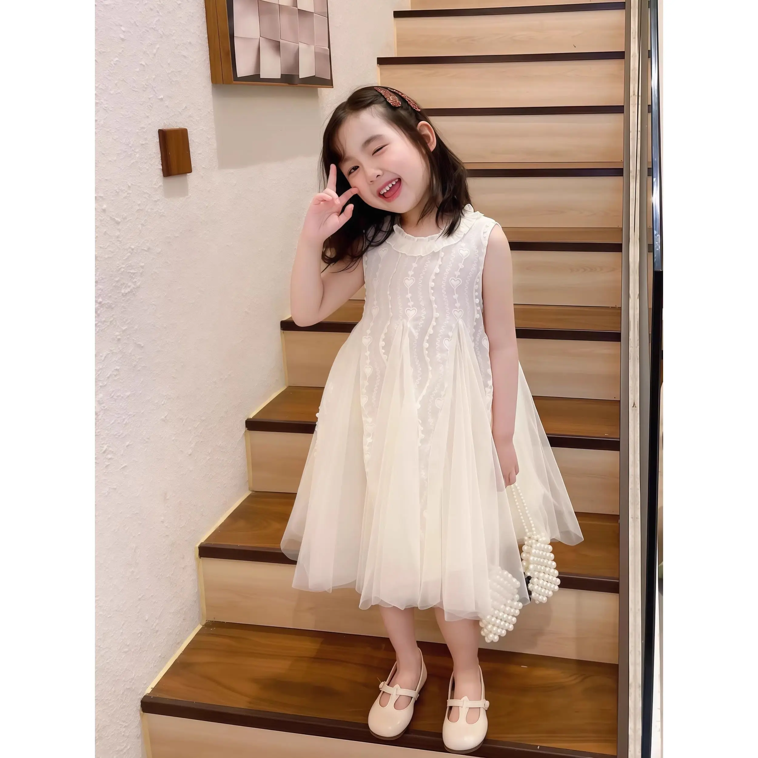 Girls Lace Tulle Dress Sleeveless Ruffle Neck A-Line Sundress Fashionable and Comfortable Elegant Princess Style Outfit for Kids
Girls Lace Tulle Dress Sleeveless Ruffle Neck A-Line Sundress Fashionable and Comfortable Elegant Princess Style Outfit for Kids