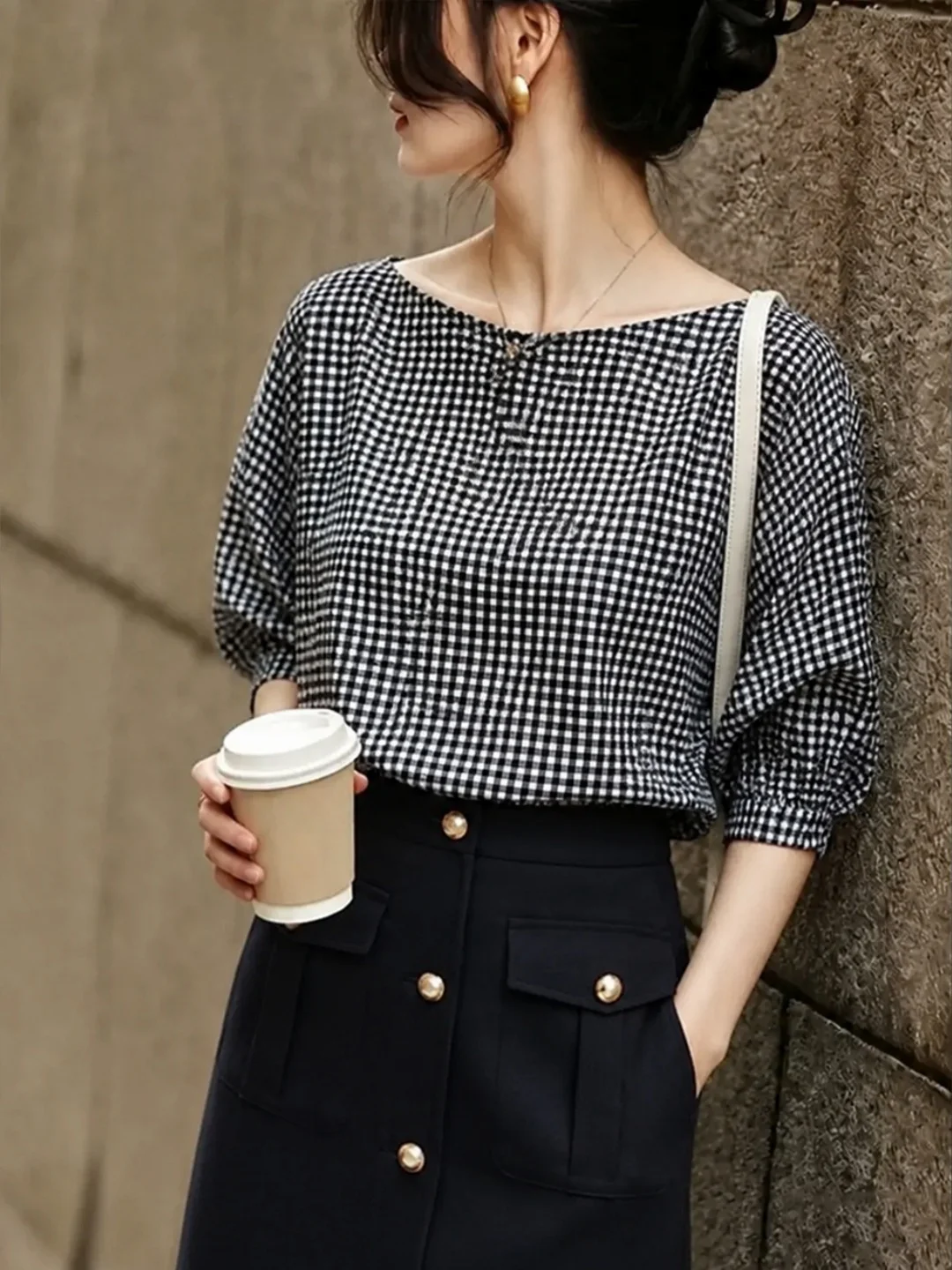 Trendy Checkered Loose Fit Color Block Shirt Versatile Lazy Style Summer 2026 Women's Fashion Casual Comfortable Slimming Top
Trendy Checkered Loose Fit Color Block Shirt Versatile Lazy Style Summer 2026 Women's Fashion Casual Comfortable Slimming Top