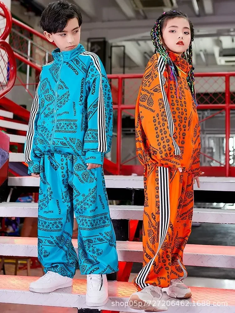 Girls Boys Fashion Kids Cool Jazz Dance Suit Children Handsome jacket Top Pants Hiphop Street Clothes stage Catwalk Performance
Girls Boys Fashion Kids Cool Jazz Dance Suit Children Handsome jacket Top Pants Hiphop Street Clothes stage Catwalk Performance