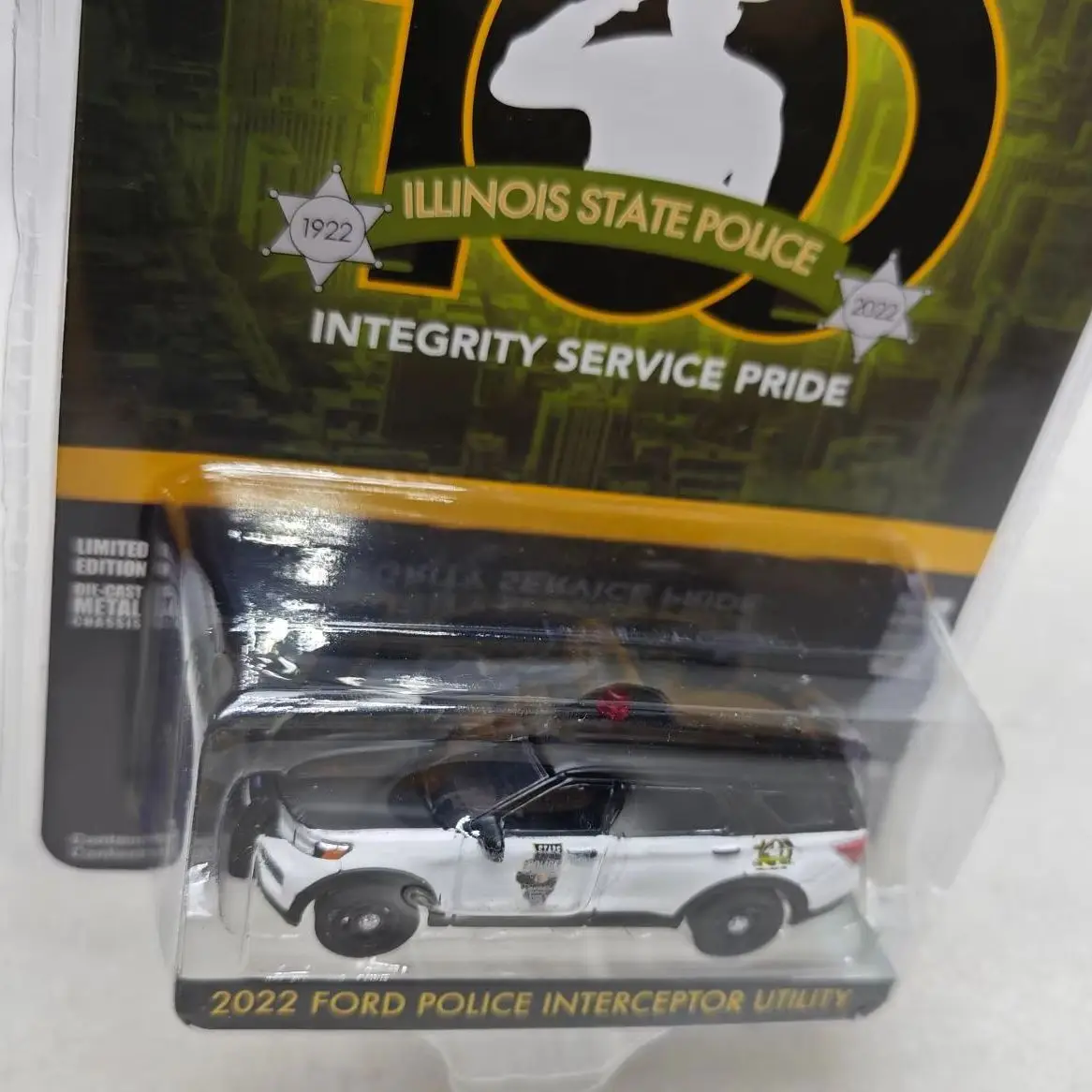 1:64 2022 Ford Police Explorer Illinois State Police 28100-F Усовершенствованная модель автомобиля
1:64 2022 Ford Police Explorer Illinois State Police 28100-F Усовершенствованная модель автомобиля