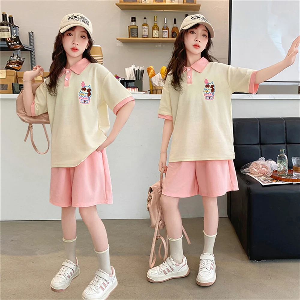 8243 Children's Set Summer Pure Cotton Polo Collar Shirt Set College Style Girl T-shirt And Shorts Set
8243 Children's Set Summer Pure Cotton Polo Collar Shirt Set College Style Girl T-shirt And Shorts Set