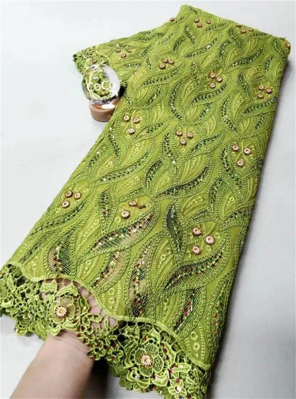 High-Quality Africa Nigerian Sequins Cotton Embroidery Lace Fabric Tulle 5 Yards for Wedding Party Dresses Chiffon XL130 2025
High-Quality Africa Nigerian Sequins Cotton Embroidery Lace Fabric Tulle 5 Yards for Wedding Party Dresses Chiffon XL130 2025