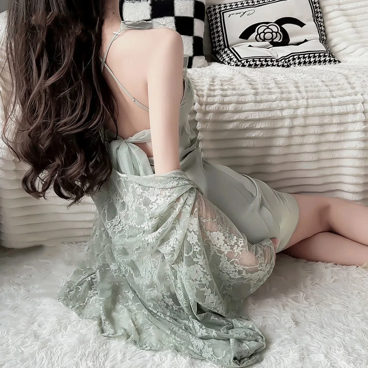 Elegant Pure Love Melody Sexy Backless Strap Knot Chemise Nightgown Robe Lace Thin Silk V-neck Women's Sleepwear
Elegant Pure Love Melody Sexy Backless Strap Knot Chemise Nightgown Robe Lace Thin Silk V-neck Women's Sleepwear