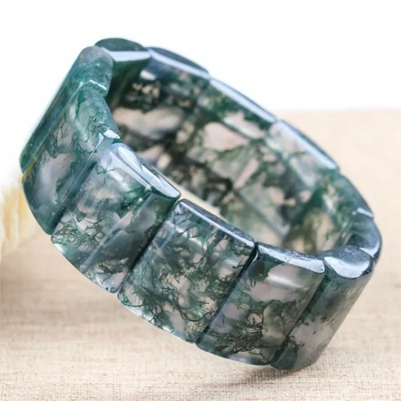 Agate Hand Row, Ice-through Chalcedony Bracelet, Simple and Fashionable Men's and Women's Bracelets.
Agate Hand Row, Ice-through Chalcedony Bracelet, Simple and Fashionable Men's and Women's Bracelets.