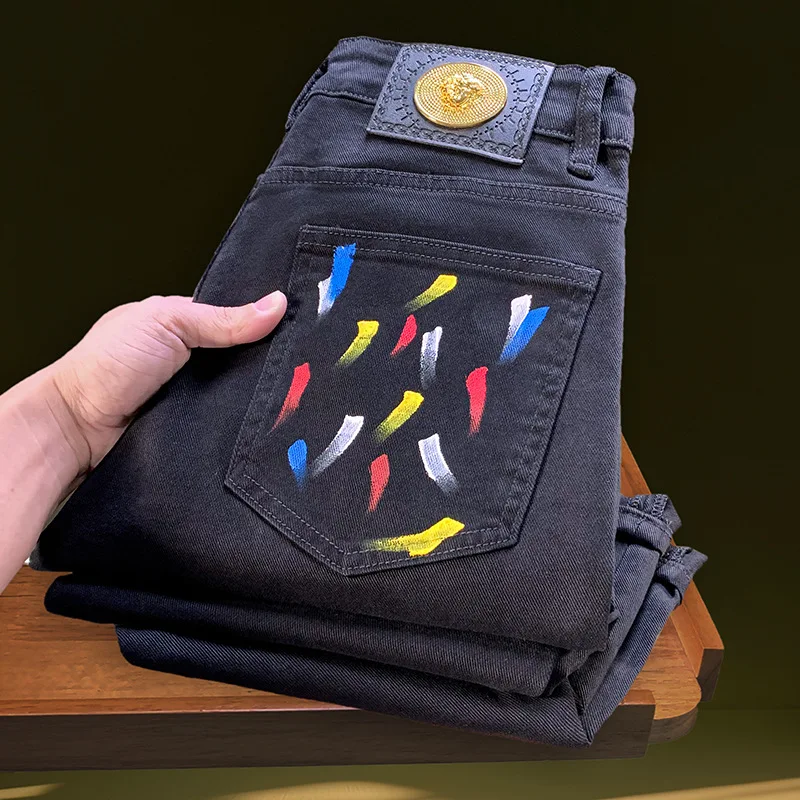 Graffiti printed black jeans for men 2025 new style, light luxury high-end men's clothing trend, small footed denim pants
Graffiti printed black jeans for men 2025 new style, light luxury high-end men's clothing trend, small footed denim pants