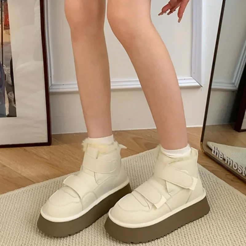 Women's Shoes 2024 High Quality Ankle Women's Boots Warm Snow Boots Women Round Toe Platform Flat with Outdoor Shoes Women
Women's Shoes 2024 High Quality Ankle Women's Boots Warm Snow Boots Women Round Toe Platform Flat with Outdoor Shoes Women
