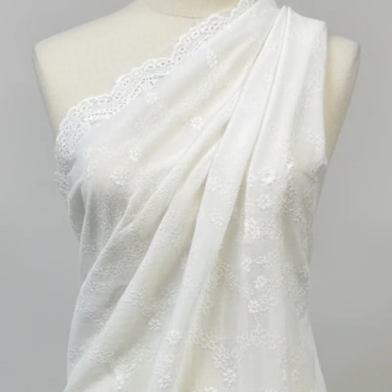 Предварительно вырезанная ткань премиум-класса из 100% хлопка, вуаль с зубчатыми краями, цветочная вышивка Broderie Anglaise для классических рубашек, поделки, свадебная одежда
Предварительно вырезанная ткань премиум-класса из 100% хлопка, вуаль с зубчатыми краями, цветочная вышивка Broderie Anglaise для классических рубашек, поделки, свадебная одежда