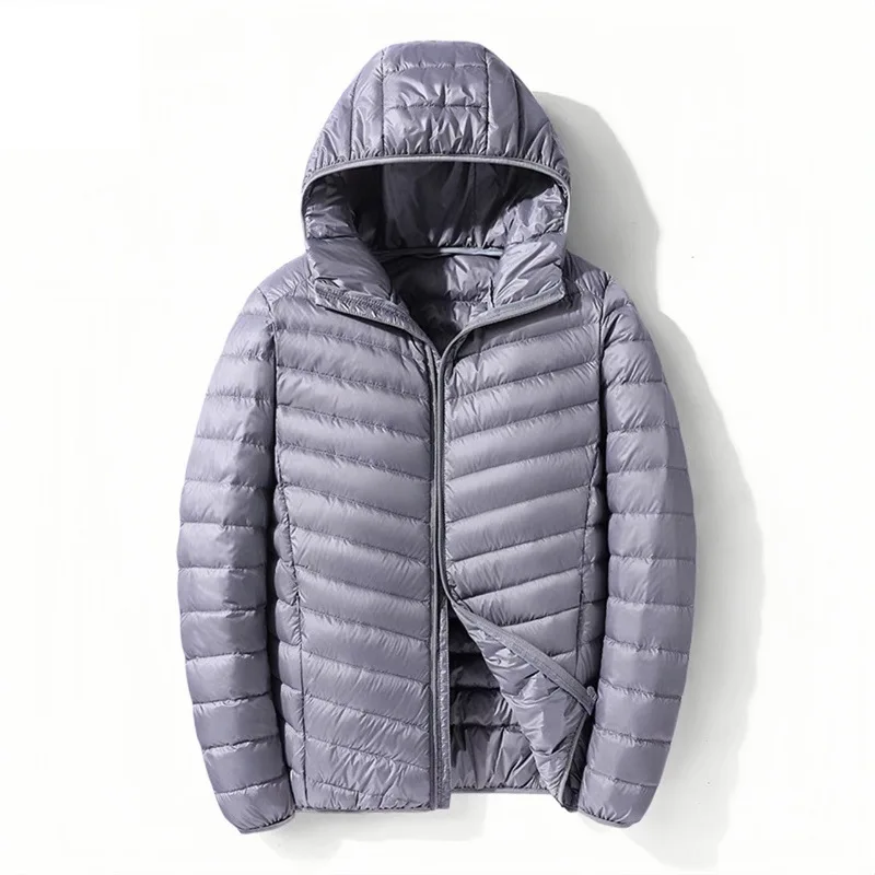 Men Down Coat 2023 Autumn and Winter Light Down Jacket Men Hooded Down Sports Casual Large Size Fashion Coat Men Winter Clothes
Men Down Coat 2023 Autumn and Winter Light Down Jacket Men Hooded Down Sports Casual Large Size Fashion Coat Men Winter Clothes