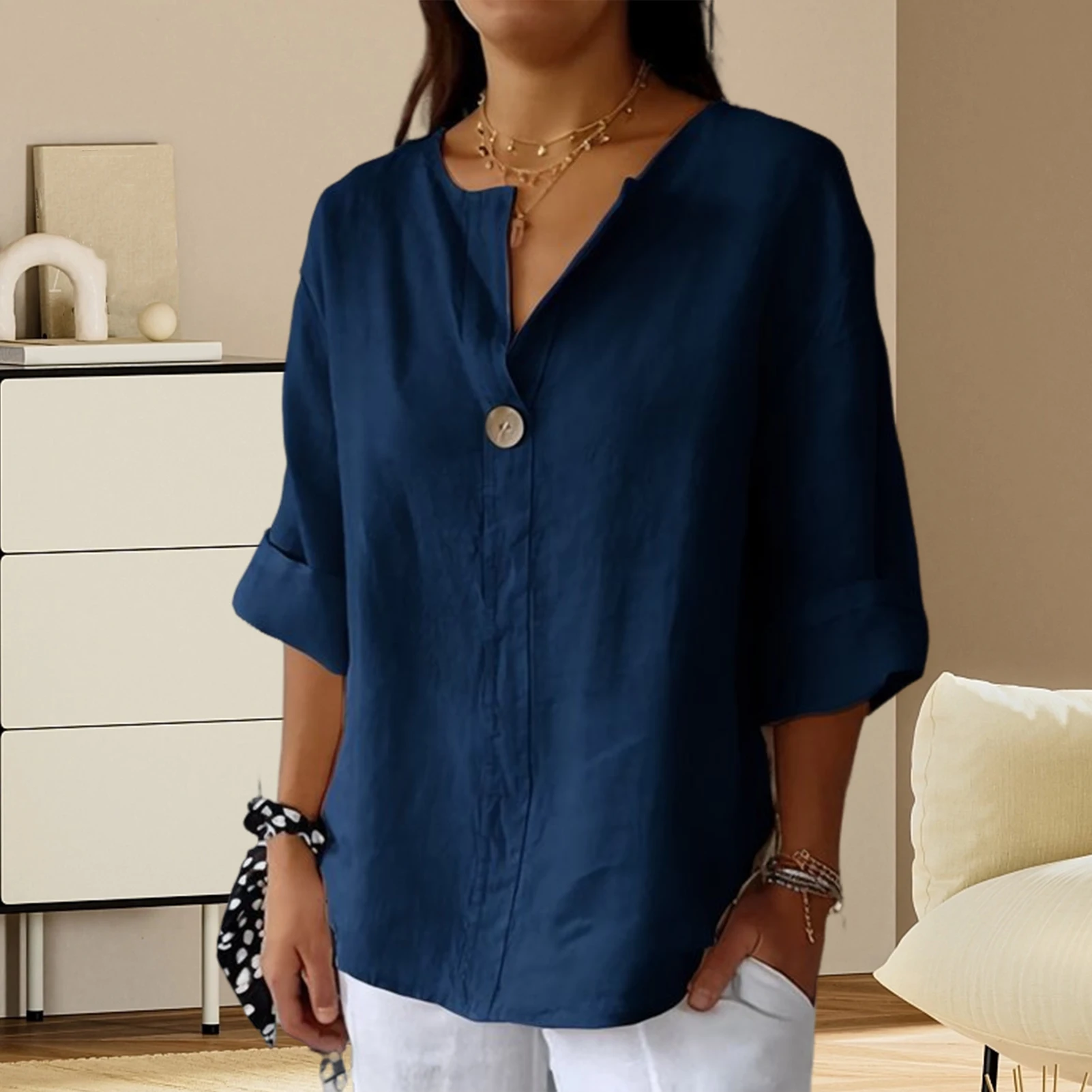Summer 3/4 Sleeve Blouse Stylish V-neck Button Decor Women's Shirt with 3/4 Sleeves Loose Fit Solid Color Pullover for Summer
Summer 3/4 Sleeve Blouse Stylish V-neck Button Decor Women's Shirt with 3/4 Sleeves Loose Fit Solid Color Pullover for Summer